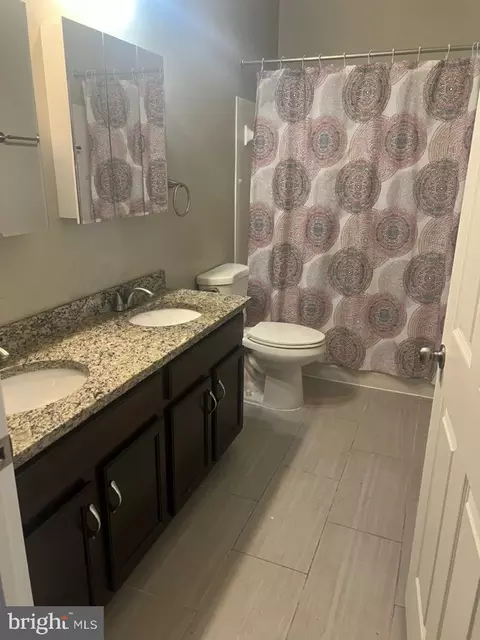 Bath - 7412 Hindon Cir #103, Baltimore, MD 21244 photo 1 of 3