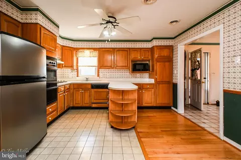 Kitchen - 1 Irving Pl, Baldwin, MD 21013 photo 3 of 3