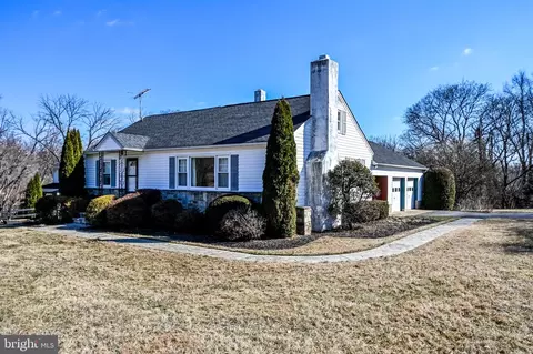Exterior - 1 Irving Pl, Baldwin, MD 21013 photo 2 of 4
