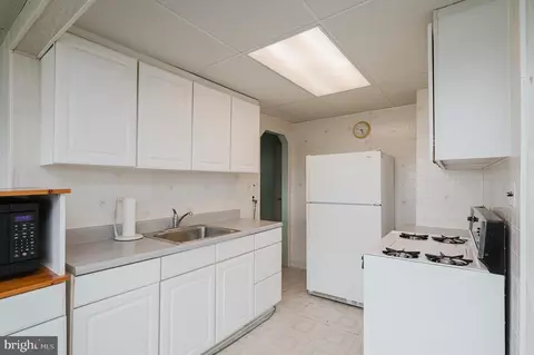 8236 Northview Rd, Dundalk, MD 21222 photo 10