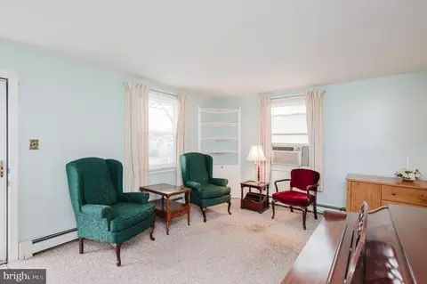 8236 Northview Rd, Dundalk, MD 21222 photo 6