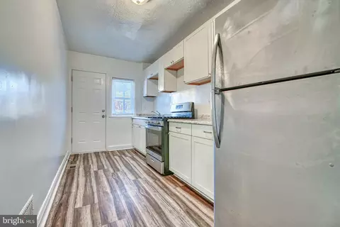 Kitchen - 2995 Yorkway, Dundalk, MD 21222 photo 1 of 4