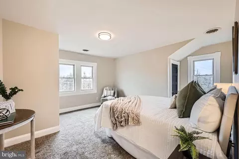 Bedroom - 2415 Hammonds Ferry Rd, Halethorpe, MD 21227 photo 1 of 4