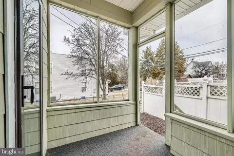 Exterior - 2415 Hammonds Ferry Rd, Halethorpe, MD 21227 photo 3 of 4