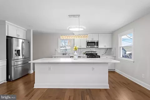 3206 Lorena Ave, Halethorpe, MD 21227 photo 9