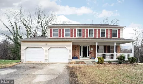 41 Highfields Dr, Catonsville, MD 21228