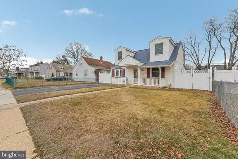 8218 Longpoint, Dundalk, MD 21222