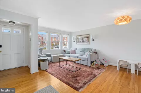 405 Lambeth Rd, Catonsville, MD 21228