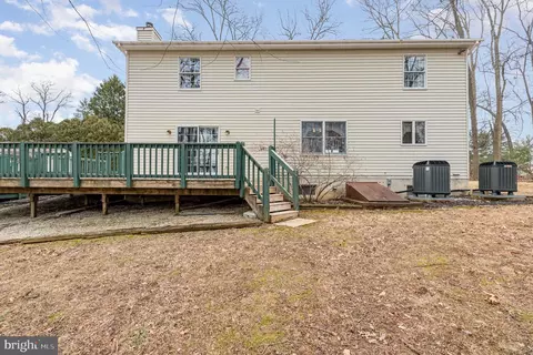 Exterior - 15122 Eastview Dr, Upperco, MD 21155 photo 5 of 7