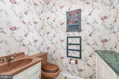 Bath - 15122 Eastview Dr, Upperco, MD 21155 photo 1 of 3