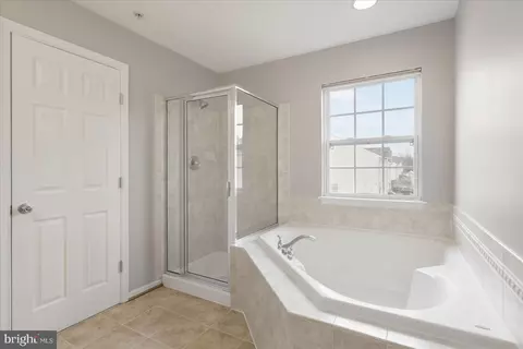 Bath - 615 Tinker Rd, Middle River, MD 21220 photo 1 of 2