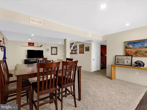 Dining - 18718 Falls Rd, Hampstead, MD 21074 photo 6 of 6