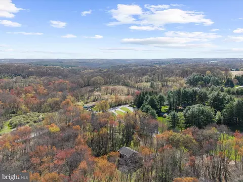 View/Area - 18718 Falls Rd, Hampstead, MD 21074 photo 6 of 9