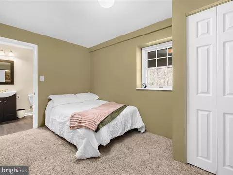 Bedroom - 18718 Falls Rd, Hampstead, MD 21074 photo 11 of 12
