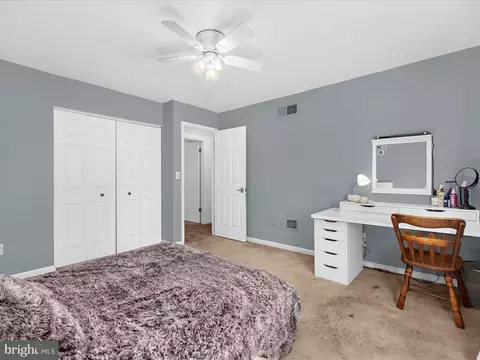 Bedroom - 18718 Falls Rd, Hampstead, MD 21074 photo 7 of 12