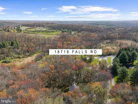 View/Area - 18718 Falls Rd, Hampstead, MD 21074 photo 7 of 9