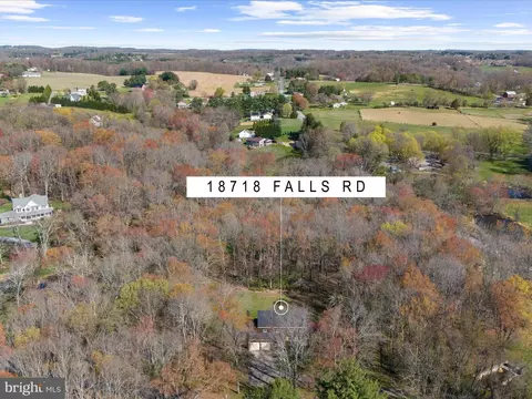 View/Area - 18718 Falls Rd, Hampstead, MD 21074 photo 8 of 9