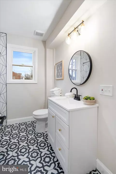 Bath - 9532 Bauer Ave, Nottingham, MD 21236 photo 2 of 7