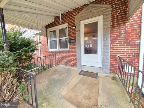 8614 Rock Oak Rd, Parkville, MD 21234