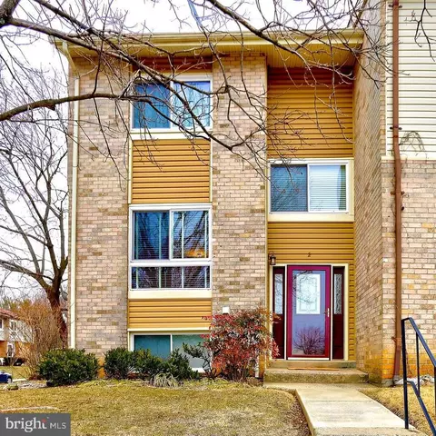 2 Bannock Ct, Randallstown, MD 21133