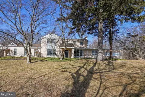 404 South Rd, Pikesville, MD 21208