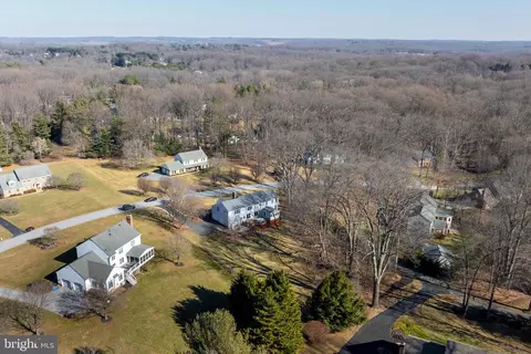 View/Area - 14209 Sawmill Ct, Phoenix, MD 21131 photo 3 of 5