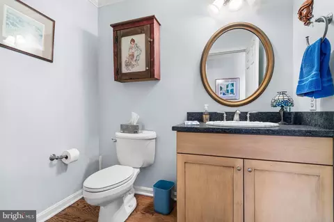 Bath - 14209 Sawmill Ct, Phoenix, MD 21131 photo 1 of 8