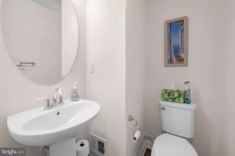 7622 Town View Dr, Baltimore, MD 21222 photo 7
