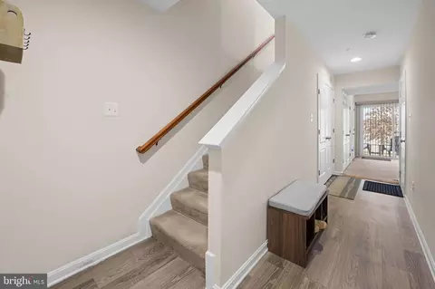 7622 Town View Dr, Baltimore, MD 21222 photo 2