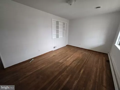 524 Old Home Rd, Baltimore, MD 21206 photo 2