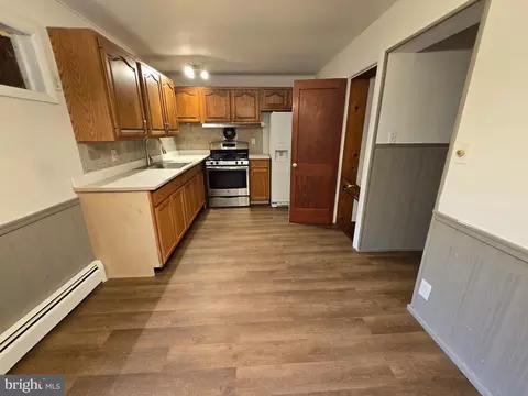 524 Old Home Rd, Baltimore, MD 21206 photo 5