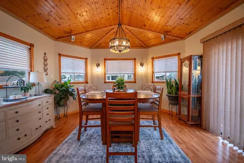 7113 Olivia Rd, Middle River, MD 21220 photo 6