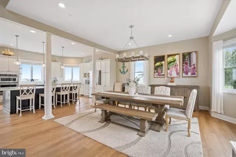 Dining - 8901 Chesapeake Ave, Sparrows Point, MD 21219 photo 3 of 3