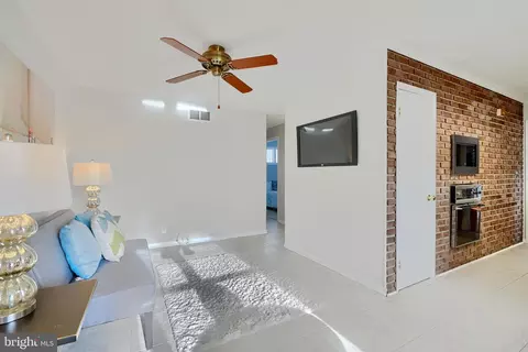 6705 S River Dr, Middle River, MD 21220 photo 20