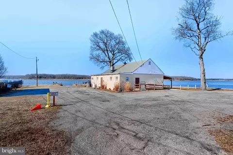 6705 S River Dr, Middle River, MD 21220 photo 52