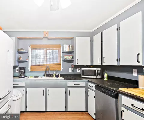 Kitchen - 15227 Old Hanover Rd, Upperco, MD 21155 photo 1 of 2