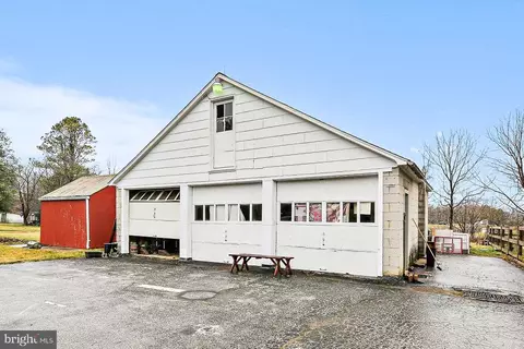 Exterior - 15227 Old Hanover Rd, Upperco, MD 21155 photo 3 of 7