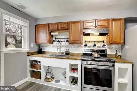 1244 Newfield Rd, Gwynn Oak, MD 21207 photo 10