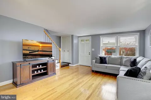 1244 Newfield Rd, Gwynn Oak, MD 21207