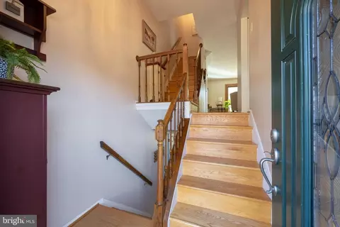 5 Sylvanhurst, Nottingham, MD 21236 photo 3