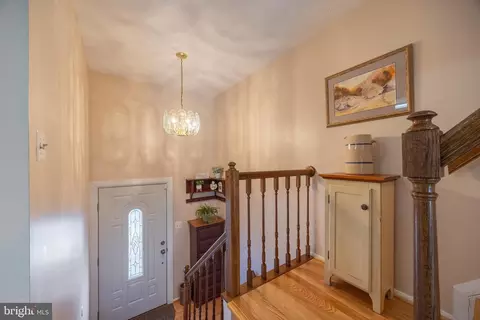 5 Sylvanhurst, Nottingham, MD 21236 photo 4