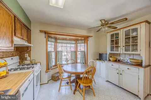 5 Sylvanhurst, Nottingham, MD 21236 photo 9