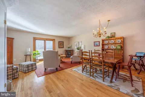 5 Sylvanhurst, Nottingham, MD 21236 photo 10
