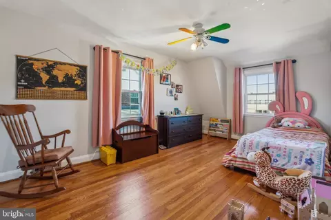 Bedroom - 7002 Bellona Ave, Baltimore, MD 21212 photo 8 of 10