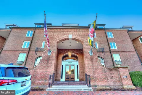 2331 Old Court Rd #505, Pikesville, MD 21208
