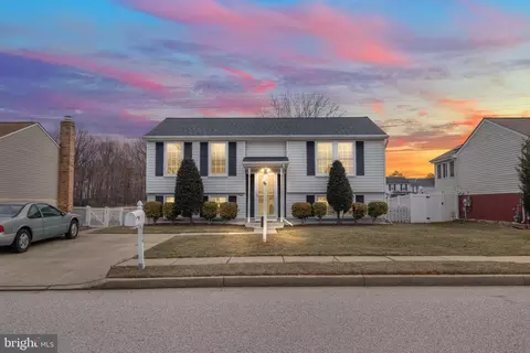 6819 Fordcrest Rd, Rosedale, MD 21237