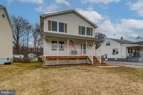 325 Maple Ave, Essex, MD 21221