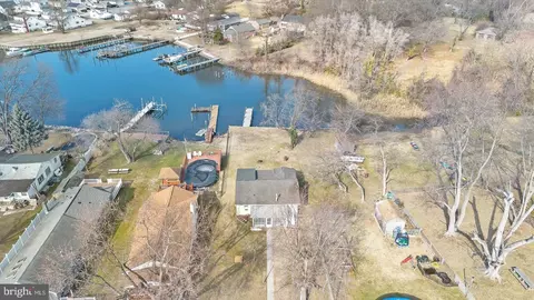 7508 Battle Grove Cir, Dundalk, MD 21222