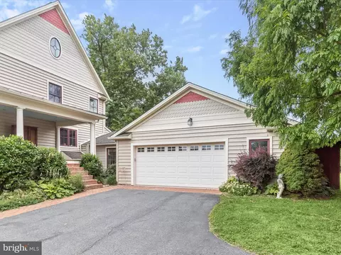 Exterior - 4932 Jenkins Ln, Baldwin, MD 21013 photo 10 of 24