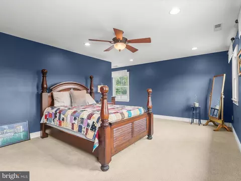 Bedroom - 4932 Jenkins Ln, Baldwin, MD 21013 photo 3 of 7